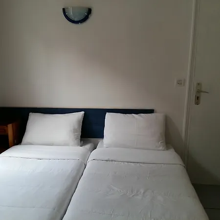 Hotel Du Metro París