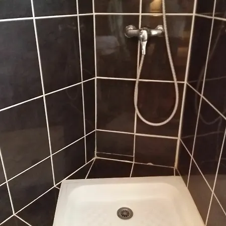 Du Metro Hotel París