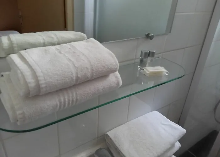 Отель Du Metro 3*