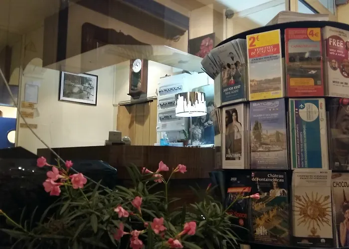 Du Metro ホテル パリ